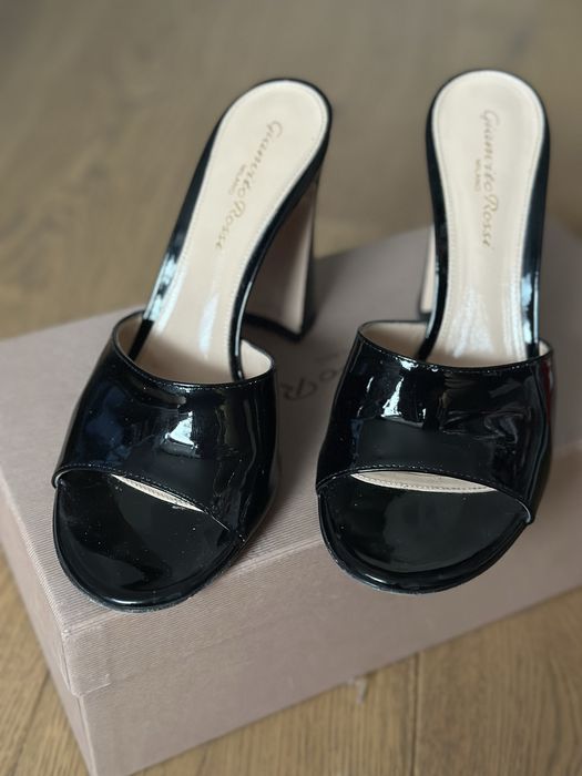 Мюлі Gianvitto Rossi оригінал