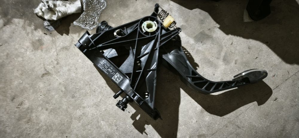 Material golf MK7 GTI