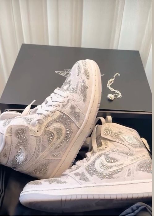 Nike jordan svarowski obledne must have