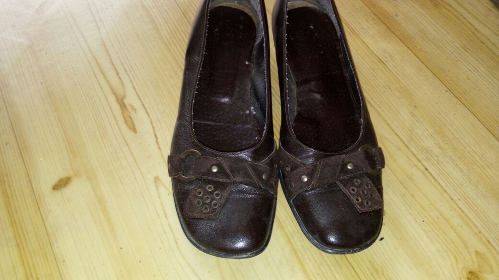 Buty r. 40