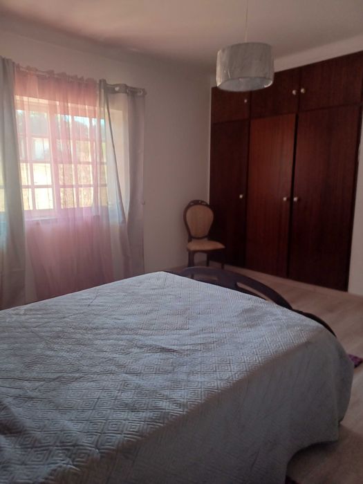 Quarto acolhedor zona calma para gosta da natureza.