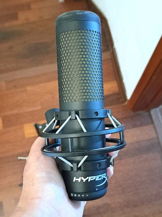 HyperX QuadCast S Microphone with Stand64354219803651122