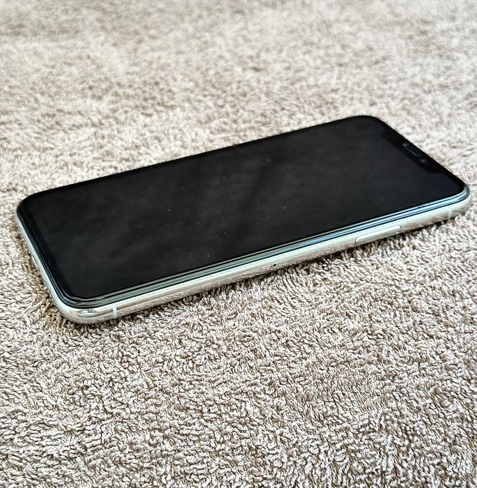 iPhone X 64GB , отличное состояние