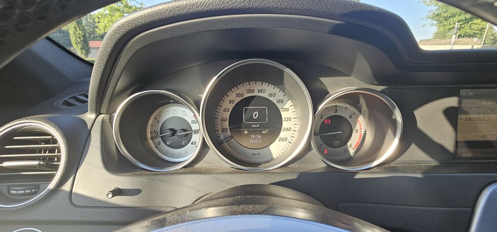 Mercedes-Benz C 250 CDi Avantgarde BlueEfficiency AMG