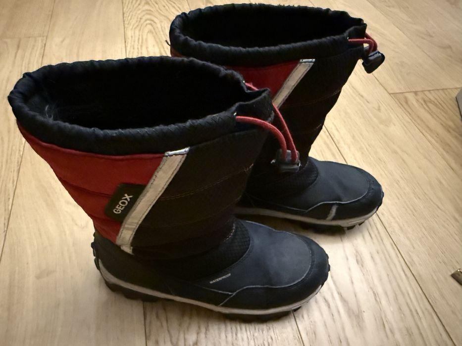 Buty zimowe Geox rozm. 33