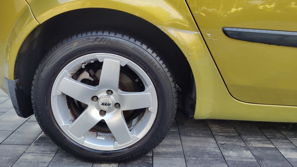 Renault Scenic II 2004 Benzyna 1.6