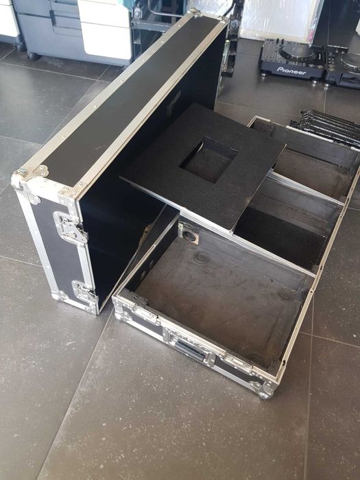 Case de dj para cdjs e mesa de mistura