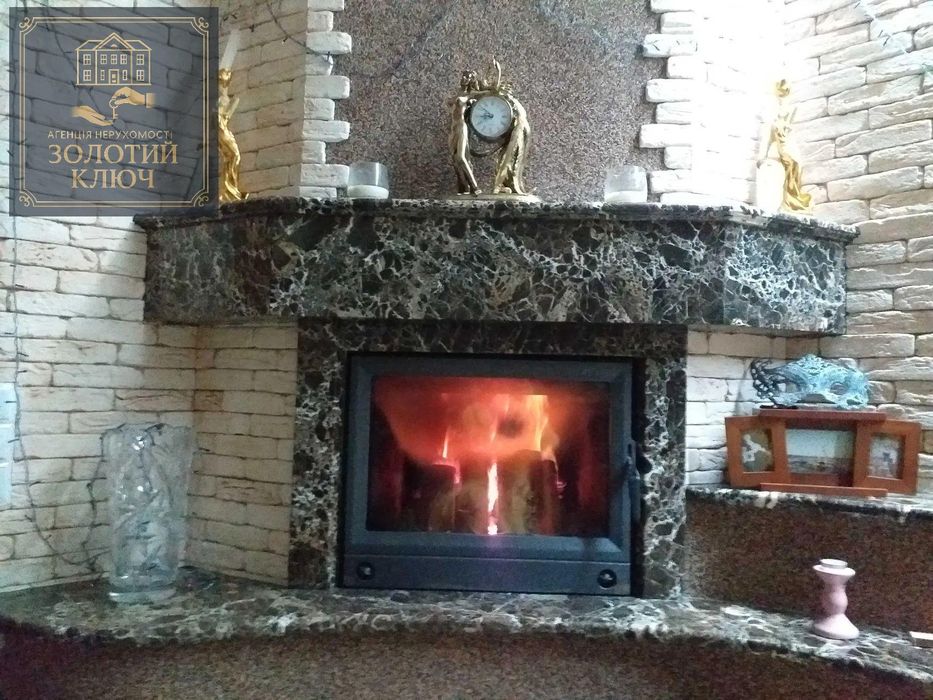 Продається будинок з 4 кімнатами в Іванівці