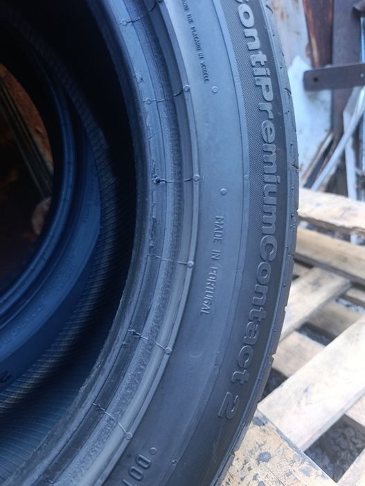 225/50/17 Continental premium contact 2