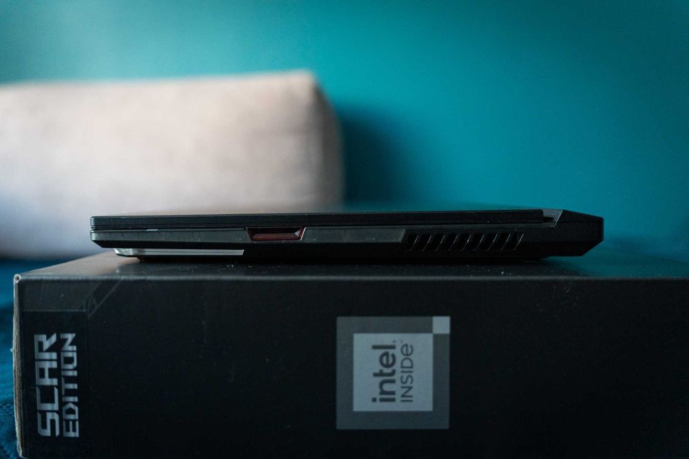 Laptop Asus rog strix scar 3070 ti, 32gb, 2TB