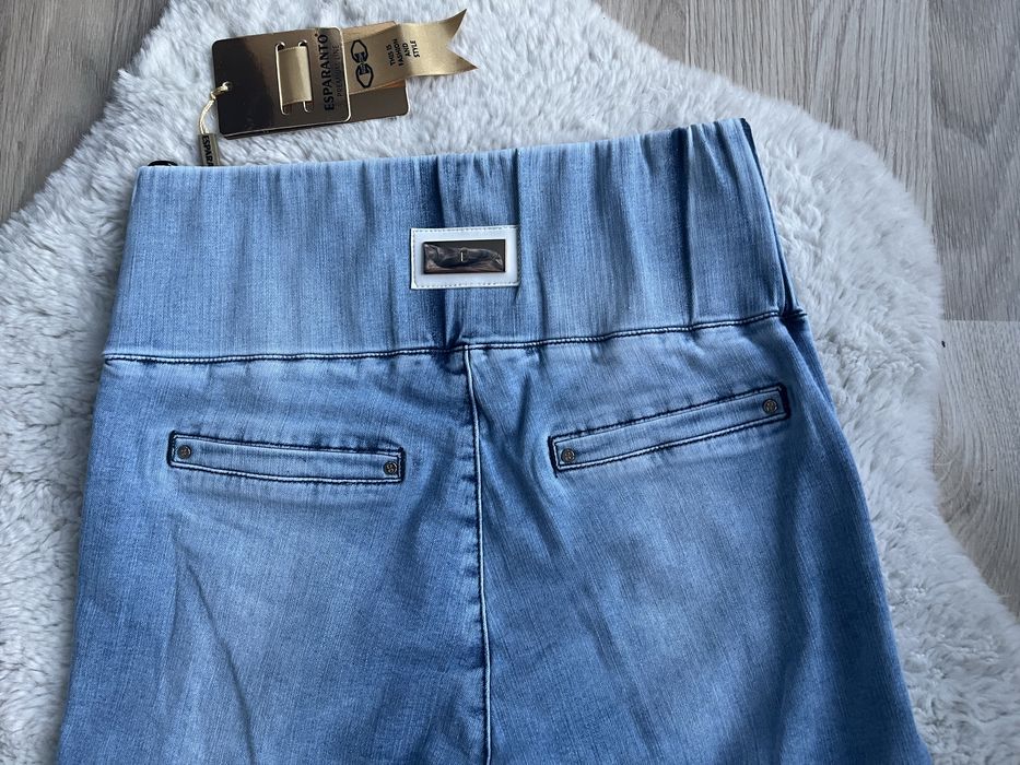 Kardashianki jeans