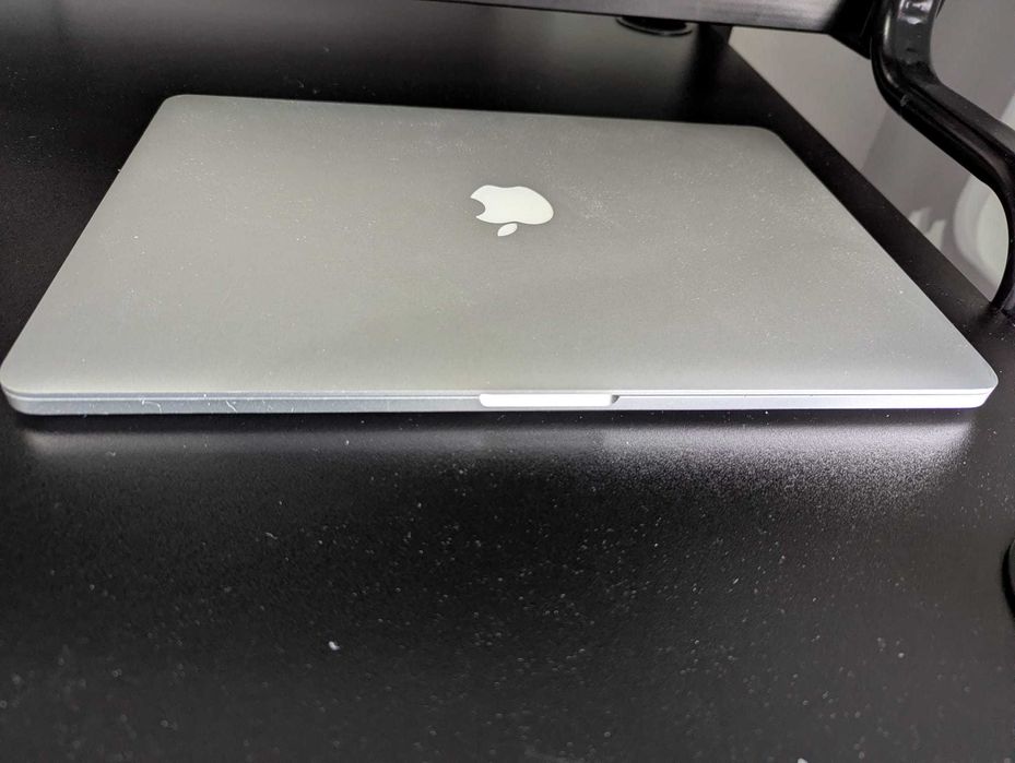 MacBook Pro 15” Retina A1398 i7 (Usado)