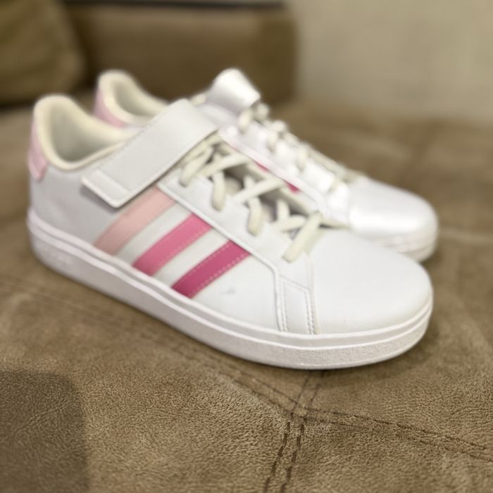 Adidas кеди, кросівки 38 розмір