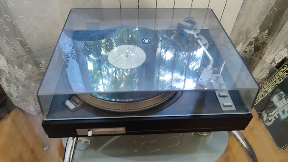 Продам виниловый проигрователь Арктур 006,