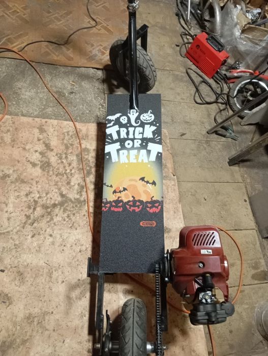 Продам мото самокат