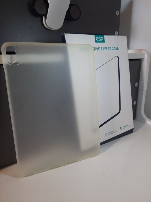 Etui na IPad Pro 11  silikonowy płecki