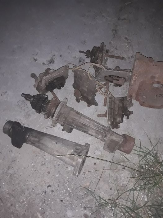 Запчастини Москвич 401-407-408