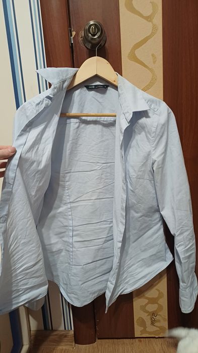 Жіноча блакитна сорочка , розмір s