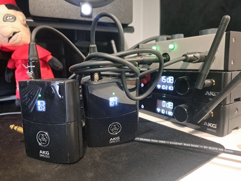 Nadajnik bezprzewodowy - Gitara, Klawisze, Wokal AKG DMS300