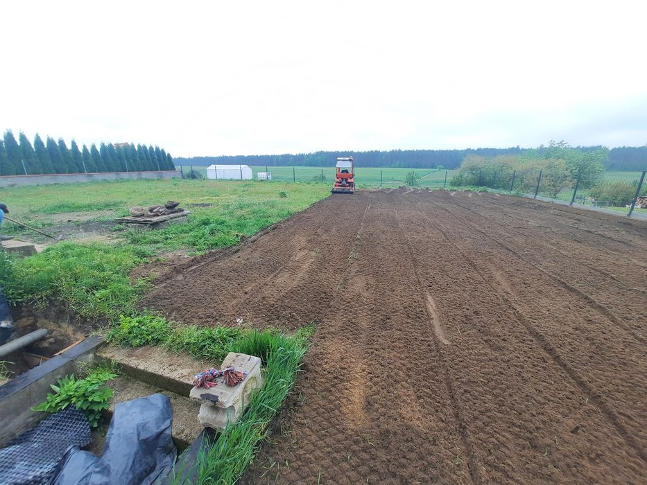 Glebogryzarka separacyjna przygotowanie  terenu pod trawnik
