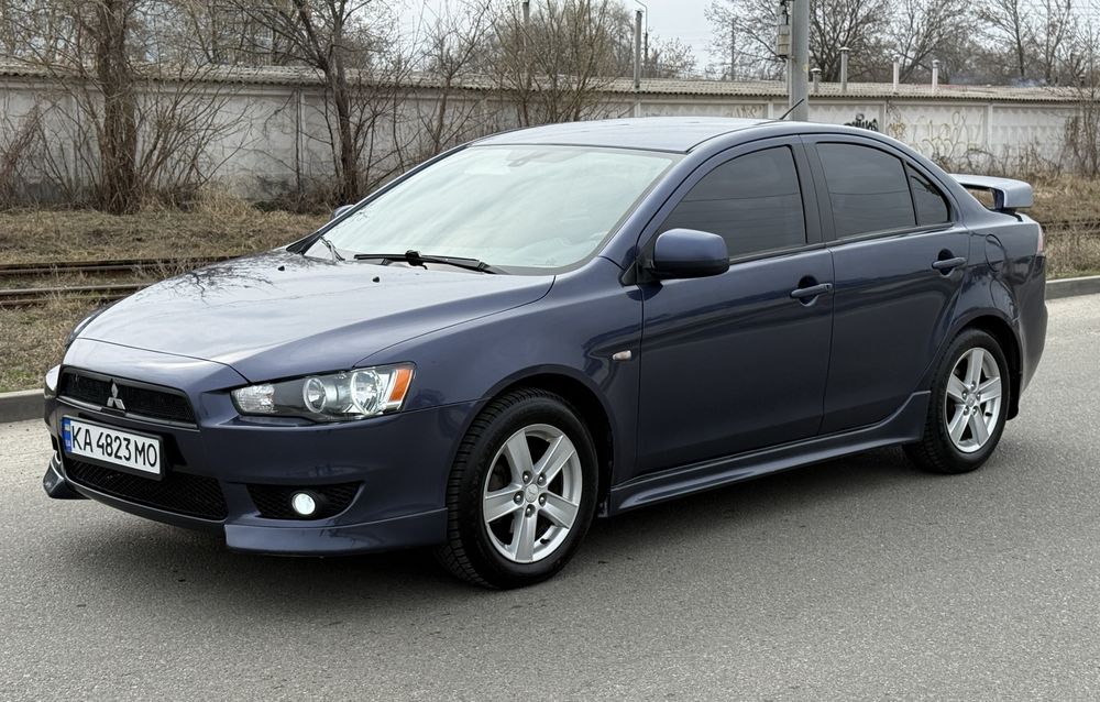 Mitsubishi Lancer X 10