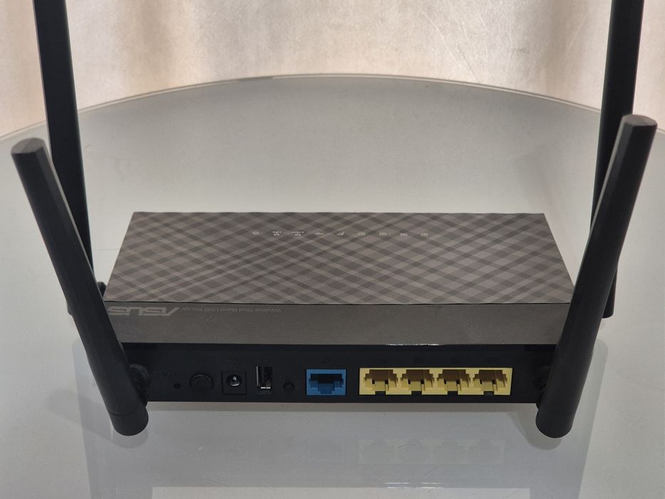 Router wi-fi Asus RT-AC1200