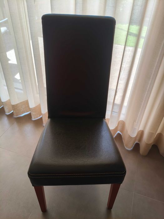 CADEIRAS para mesa de jantar (Preço das 4 cadeiras)