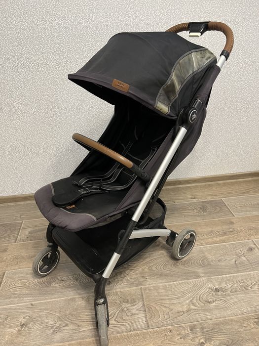 Коляска летняя