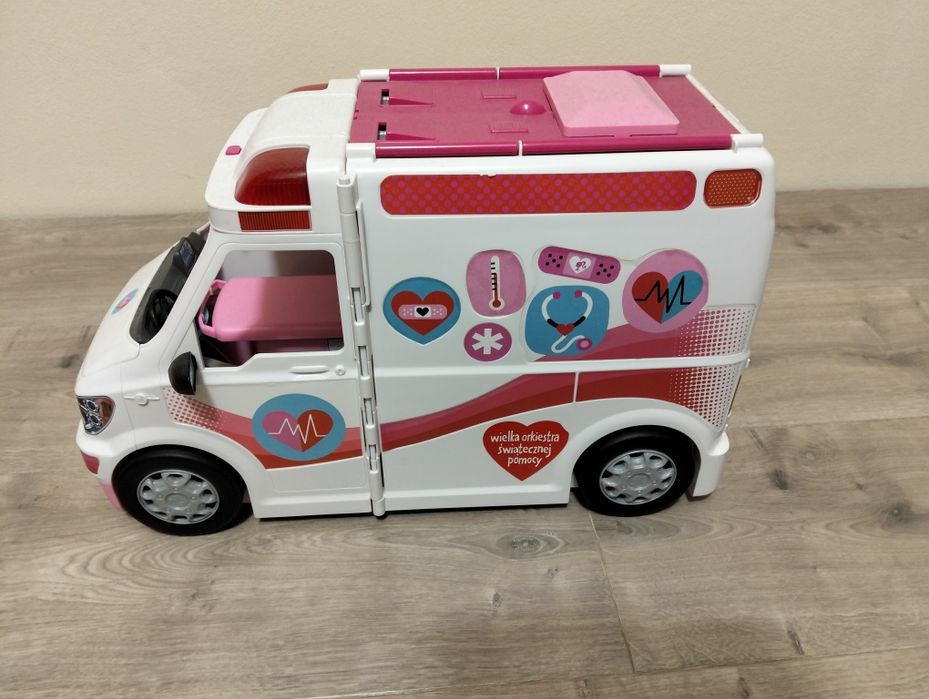 Karetka Barbie orginalna