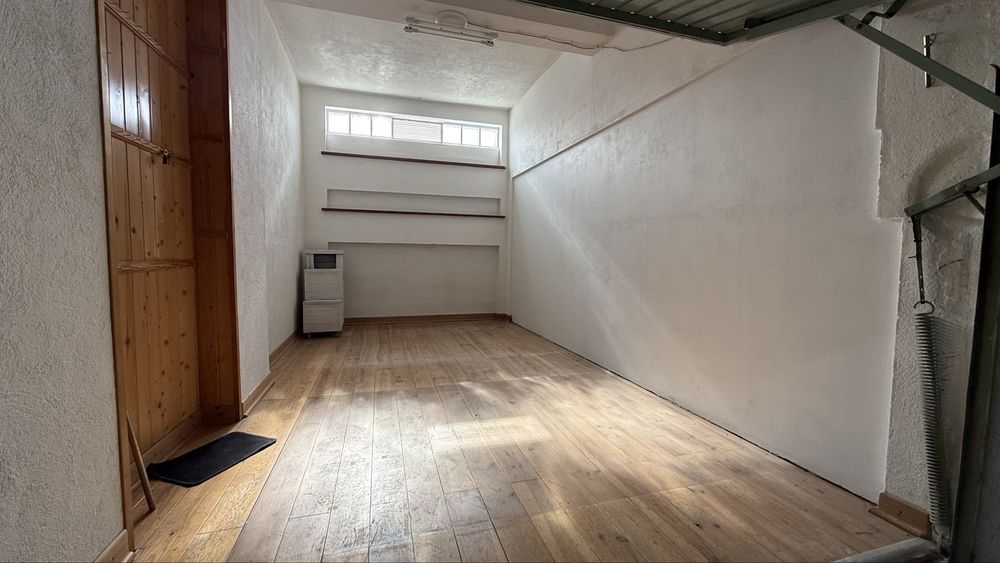 Garagem Box Feijo Arrenda-se