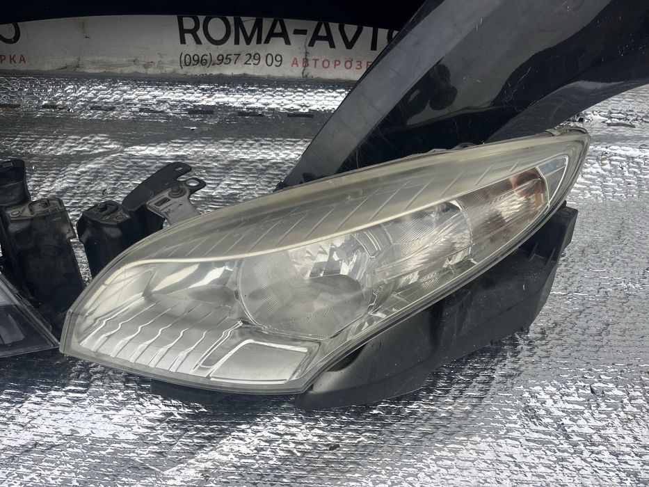 фари Рено Меган 3 Renault Megane 3 2008-13рік