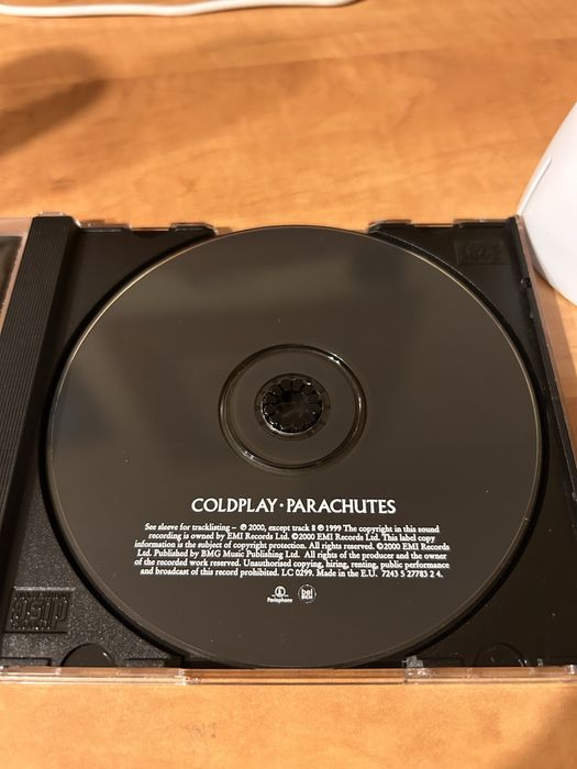 ColdPlay Parachutes CD de música