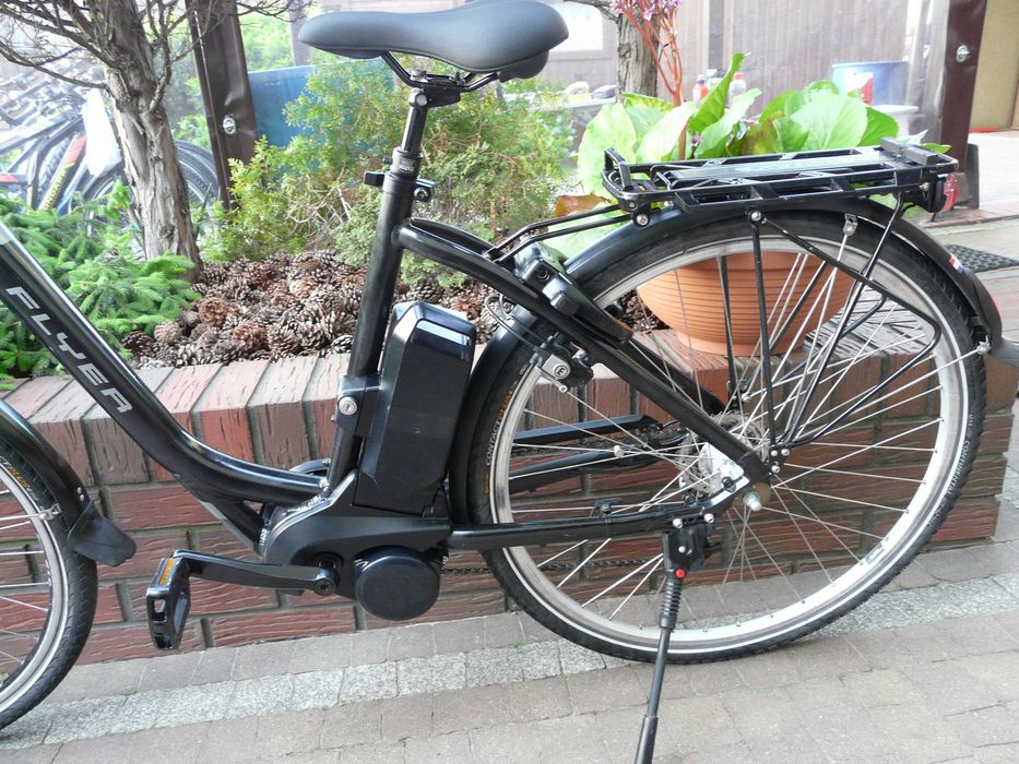 Rower elektryczny FLYER +T  28"/50 centralny,Magura-Szwajcar