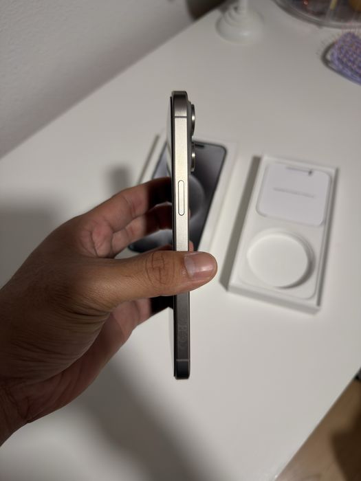 IPHONE 15 PRO MAX 256gb