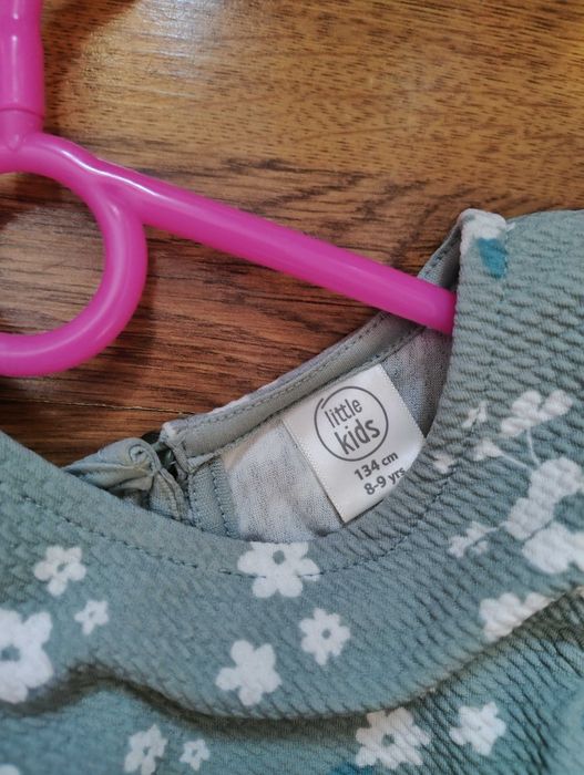 Sukienka w kwiatki 134