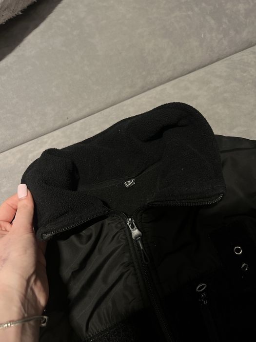 Поліцейська  фліска чорна