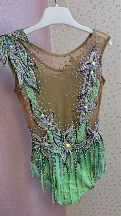 Купальник для художньої гімнастики зі  Swarovski