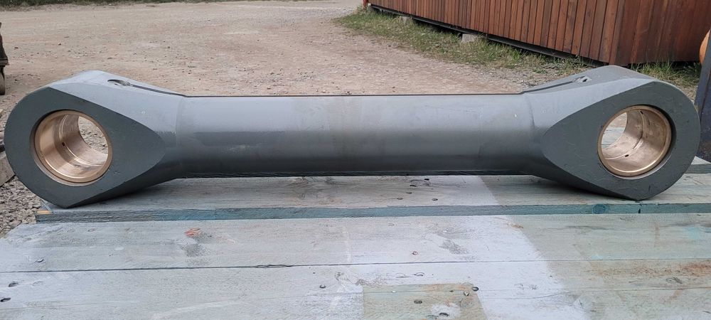 Cięgno prętowe- kość- zapałka Liebherr L586- z panewkami