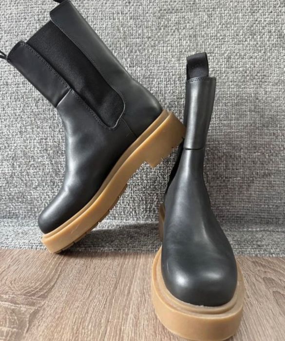 Жіноче взуття H&M