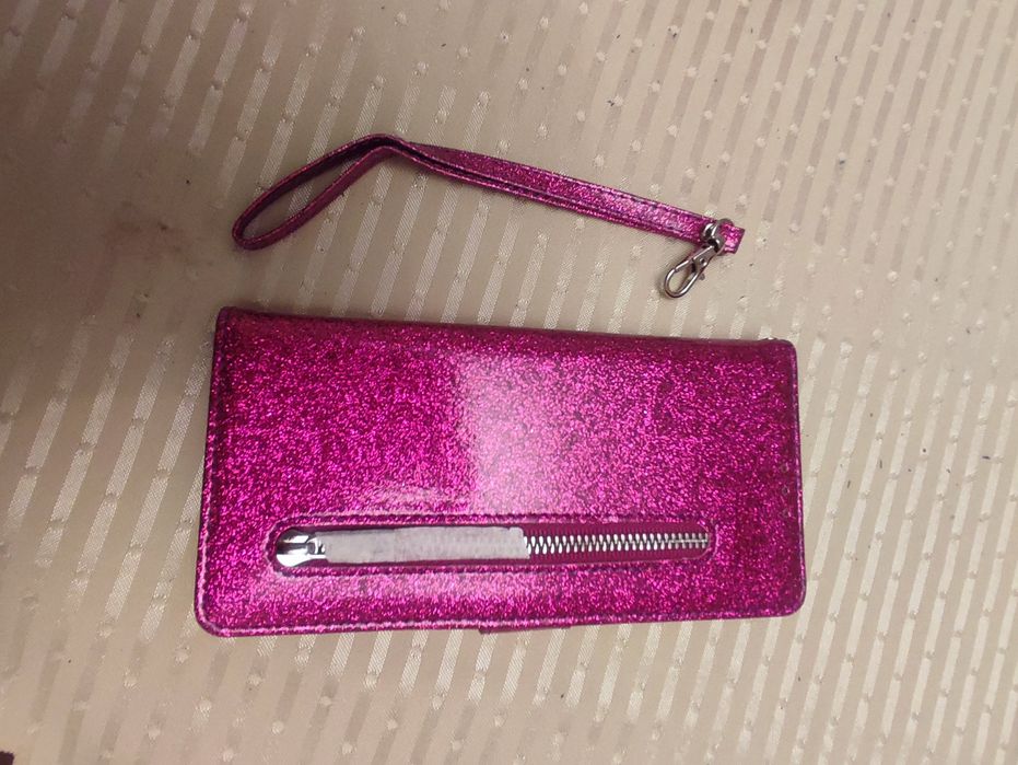 Nowe etui na telefon