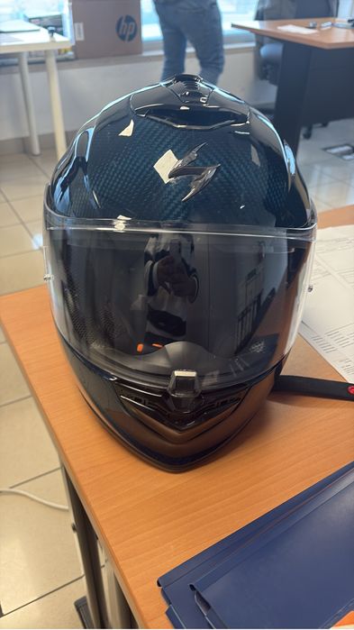 Capacete mota- Scorpion Exo-1400 Evo Carbon Air