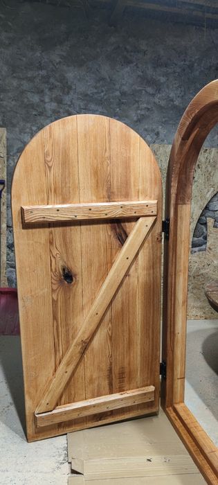 Drzwi do piwniczki/ziemianki