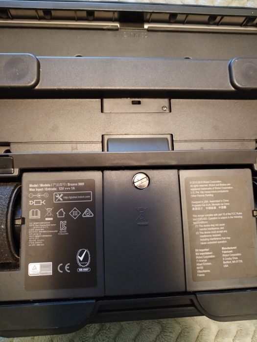 iRobot Roomba Braava 390T, mopująca, myje i zamiata