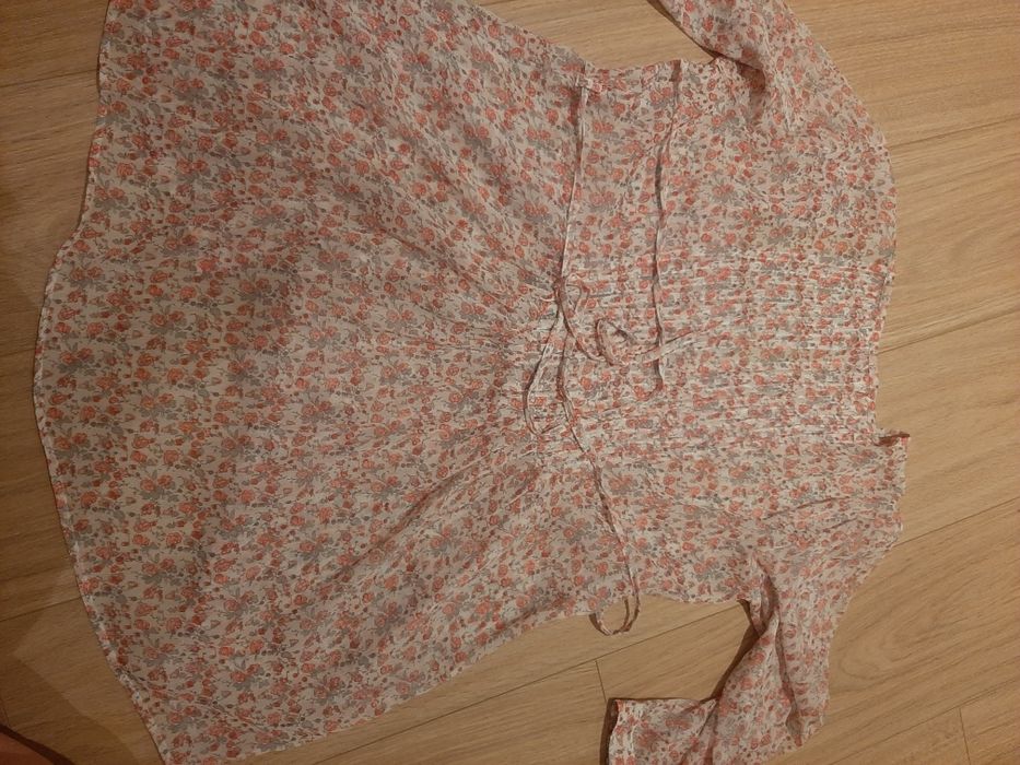 Letnia bluzka orsay w kwiaty rozm M