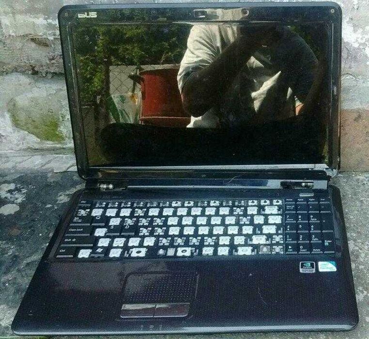 Laptop ASUS K50IP ,uszkodzony.