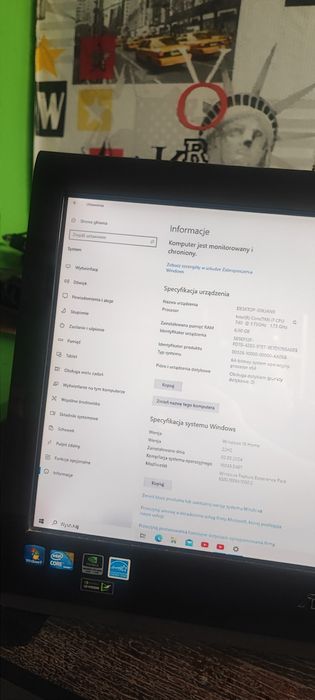 Sprzedam komputer ASUS dotykowy ekran