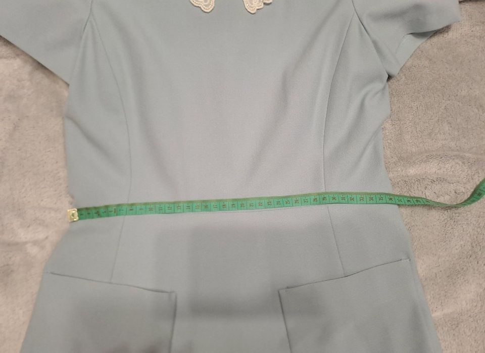 Сукня плаття блакитна приталена А-силует з коміром бренду SET р. S 36