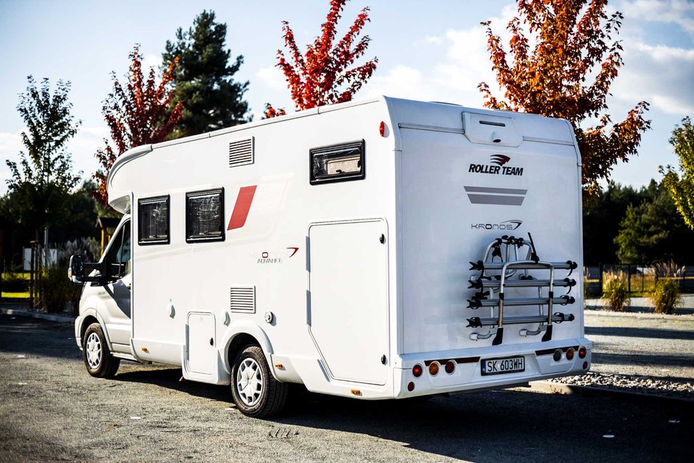 Kamper półintegra 5os. 2022, automat, Henry - wynajem od 440zł/doba