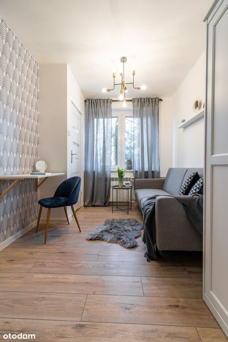Apartament inwestycyjny 13,8 m² – zrewitalizowana kamienica