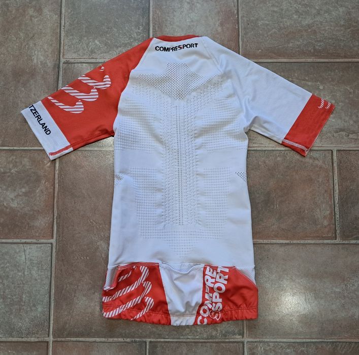 Футболка Compressport Trail Running Shirt V2 Man SS White